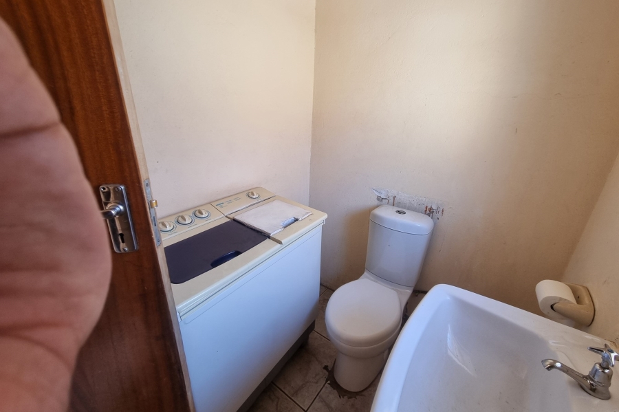 4 Bedroom Property for Sale in Neserhof North West